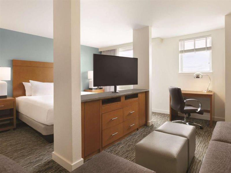 Hyatt House Denver Airport Экстерьер фото